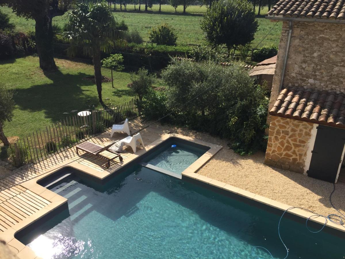 Ferme St Pierre 2 Suites Avec Repas, Piscine, Clim, Cheminee Ou Baignoire Spa 沙伯伊 外观 照片