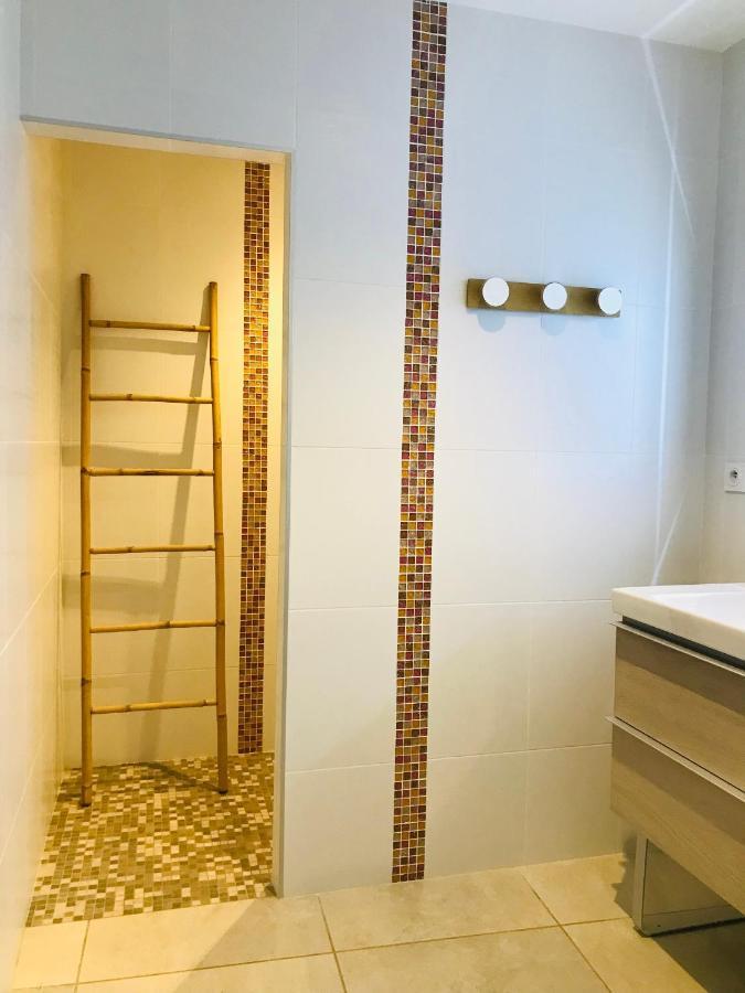 Ferme St Pierre 2 Suites Avec Repas, Piscine, Clim, Cheminee Ou Baignoire Spa 沙伯伊 外观 照片