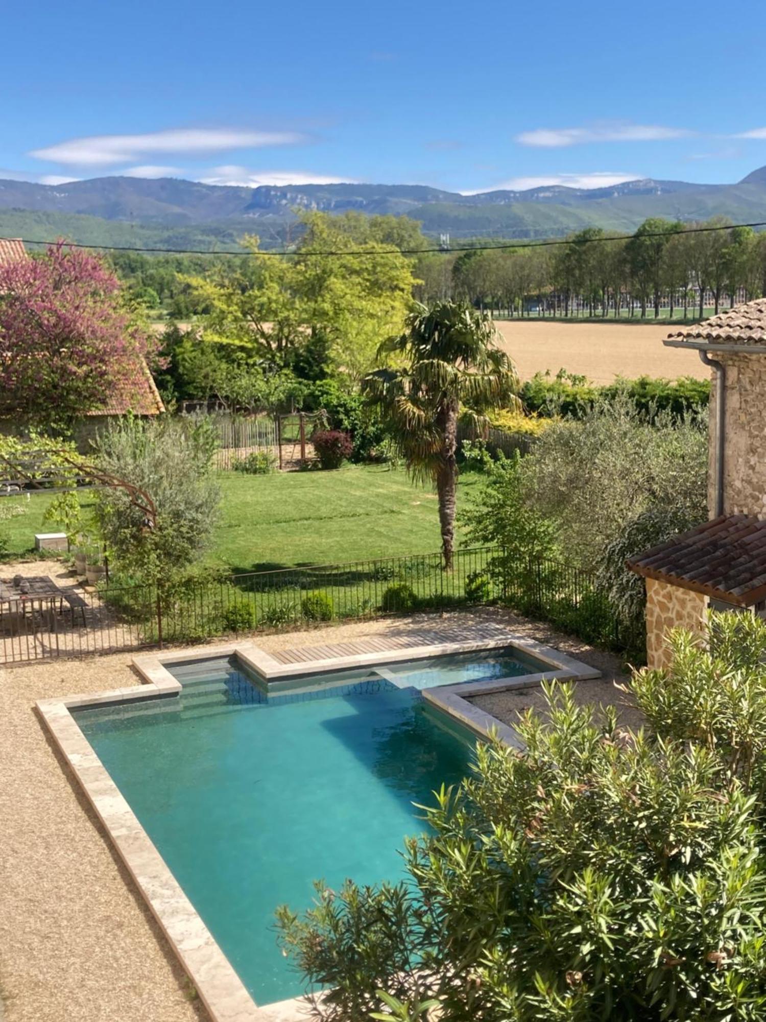 Ferme St Pierre 2 Suites Avec Repas, Piscine, Clim, Cheminee Ou Baignoire Spa 沙伯伊 外观 照片